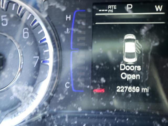 Photo 8 from auction – 2016 CHRYSLER 200 LIMITE with VIN 1C3CCCABXGN114093