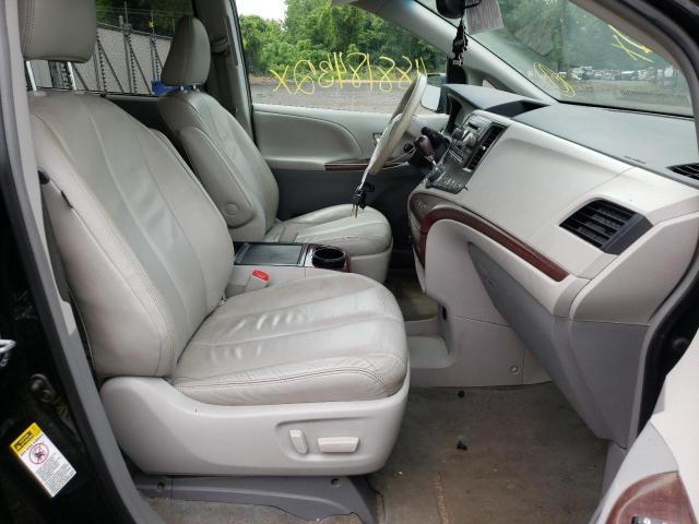 Photo 5 from auction – 2014 TOYOTA SIENNA XLE with VIN 5TDYK3DC4ES463976