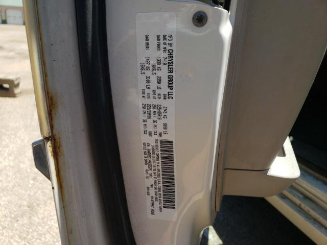Photo 10 from auction – 2010 CHRYSLER TOWN & COU with VIN 2A4RR8D12AR398201