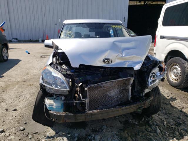 Photo 9 from auction – 2012 KIA SOUL with VIN KNDJT2A56C7466979