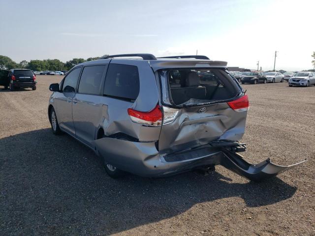 Photo 3 from auction – 2014 TOYOTA SIENNA XLE with VIN 5TDYK3DC2ES407101