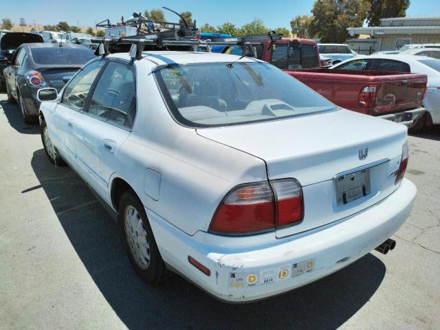 Photo 3 from auction – 1996 HONDA ACCORD EX with VIN 1HGCD5656TA202813