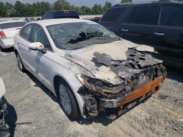 Photo 1 from auction – 2019 FORD FUSION SE with VIN 3FA6P0LU2KR243001