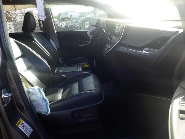 Photo 5 from auction – 2017 TOYOTA SIENNA SE with VIN 5TDXZ3DC8HS850235