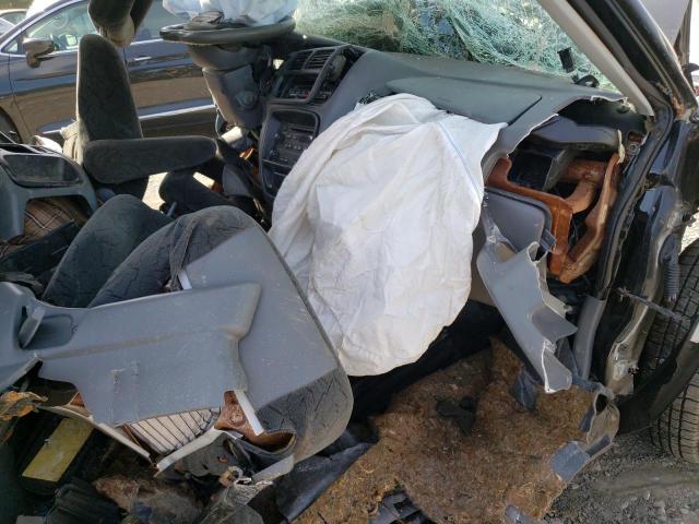 Photo 5 from auction – 2002 CHEVROLET TRACKER ZR with VIN 2CNBJ734426935749