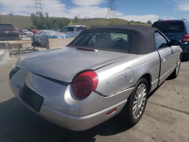 Photo 4 from auction – 2004 FORD THUNDERBIR with VIN 1FAHP60A14Y104603