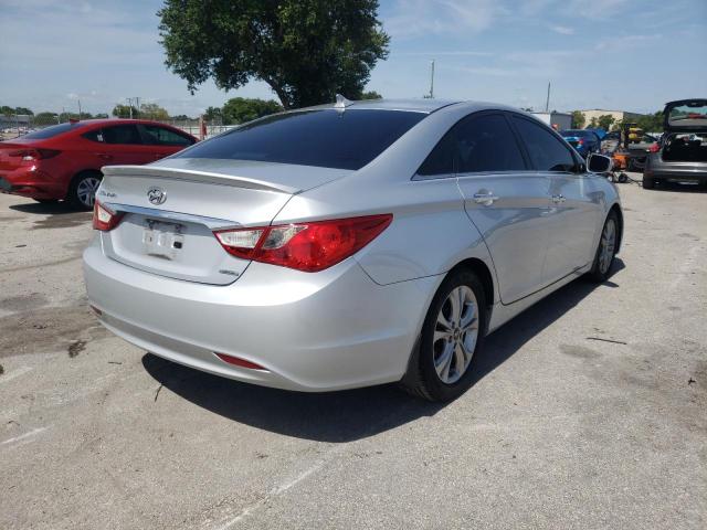 Zdjęcie 4 z aukcji – 2011 HYUNDAI SONATA SE z VIN 5NPEC4AC3BH300618