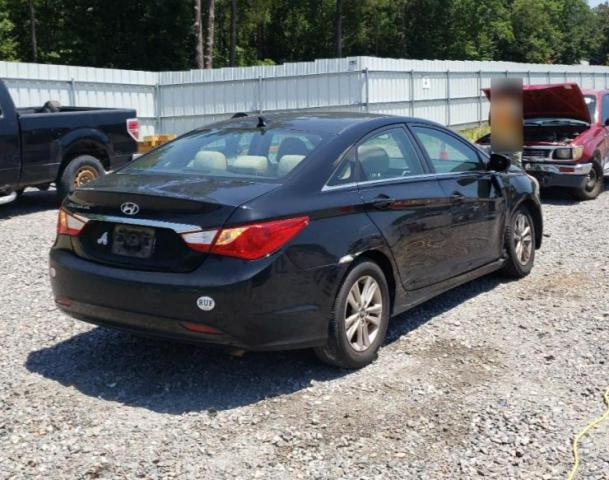Photo 4 from auction – 2011 HYUNDAI SONATA GLS with VIN 5NPEB4AC9BH154776