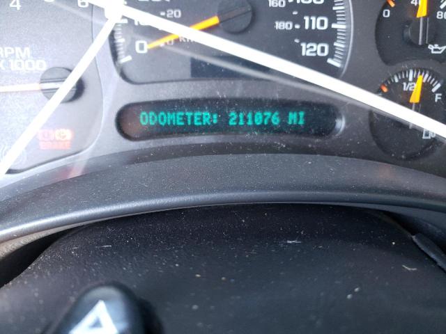 Photo 8 from auction – 2003 CHEVROLET SILVERADO with VIN 1GCGK13U83F135578