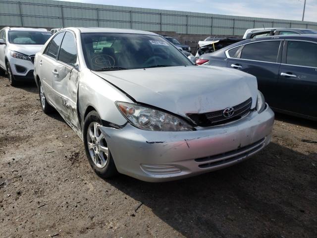 TOYOTA CAMRY LE 2005 with VIN 4T1BF30K75U606479 - Photo from auction
