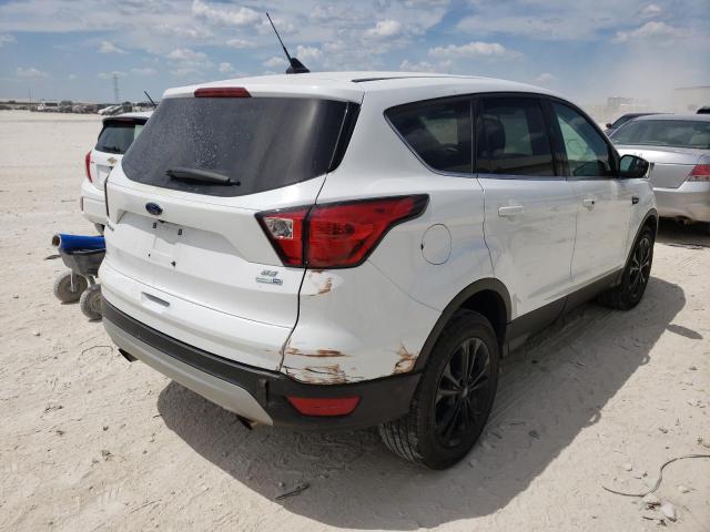 Photo 4 from auction – 2019 FORD ESCAPE SE with VIN 1FMCU9GD2KUC00125