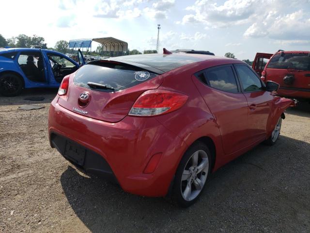 Photo 4 from auction – 2013 HYUNDAI VELOSTER with VIN KMHTC6AD0DU103437