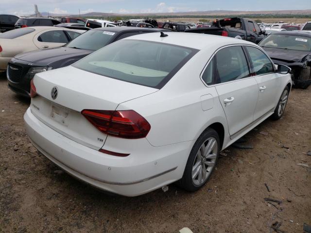 Photo 4 from auction – 2017 VOLKSWAGEN PASSAT SEL with VIN 1VWCT7A30HC033397