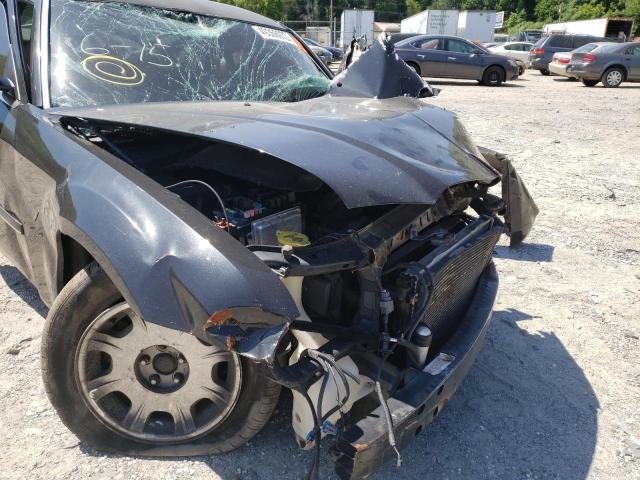 Photo 10 from auction – 2005 CHRYSLER 300 TOURIN with VIN 2C3JA53G45H152412