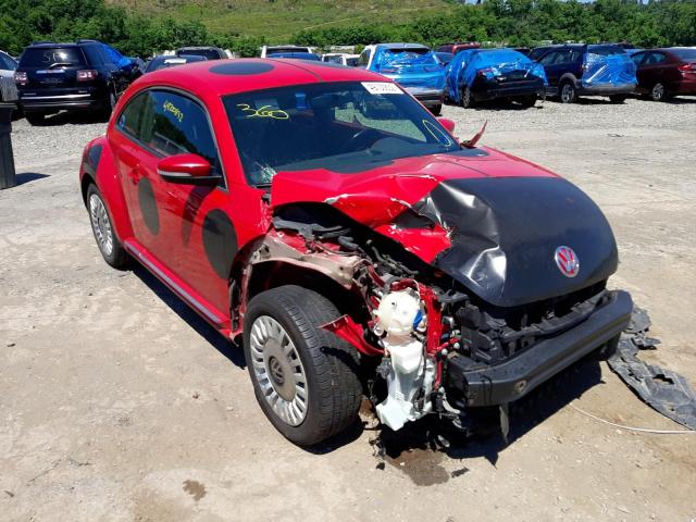 VOLKSWAGEN BEETLE 2012 مع رقم تعريف المركبة 3VWJP7AT5CM620407 - صورة من المزاد
