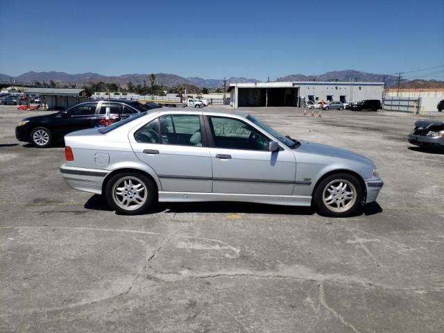 Photo 9 from auction – 1998 BMW 328 I AUTO with VIN WBACD4323WAV62755