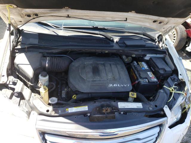 Photo 7 from auction – 2011 CHRYSLER TOWN & COU with VIN 2A4RR5DG8BR702040