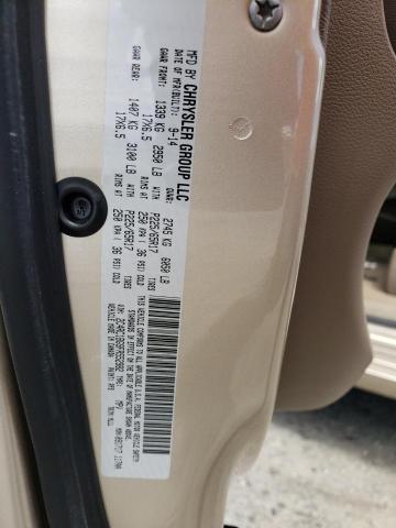 Photo 10 from auction – 2015 CHRYSLER TOWN & COU with VIN 2C4RC1BG9FR552982