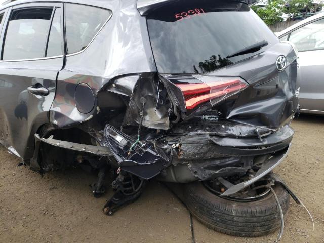 Photo 9 from auction – 2018 TOYOTA RAV4 ADVEN with VIN JTMRFREVXJD230735