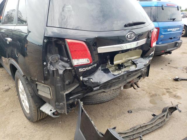 Photo 9 from auction – 2013 KIA SORENTO LX with VIN 5XYKTDA24DG336760
