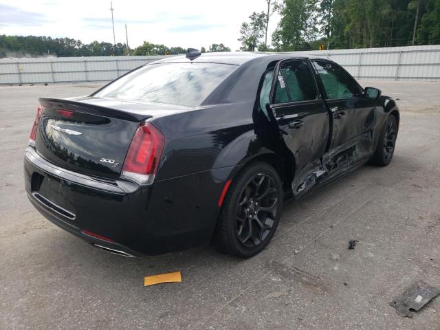 Photo 4 from auction – 2020 CHRYSLER 300 S with VIN 2C3CCABT1LH164251