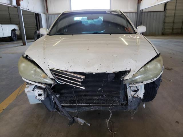 Photo 9 from auction – 2005 TOYOTA CAMRY LE with VIN 4T1BE32K35U007594