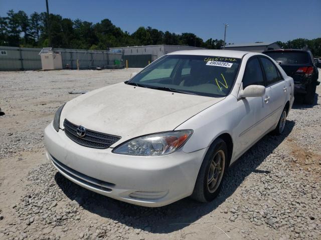 Photo 2 from auction – 2004 TOYOTA CAMRY LE with VIN 4T1BE30K44U275927