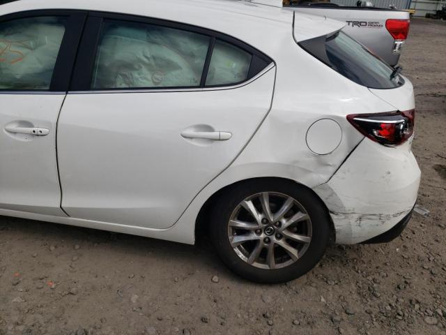 Photo 9 from auction – 2016 MAZDA 3 TOURING with VIN 3MZBM1M72GM328812