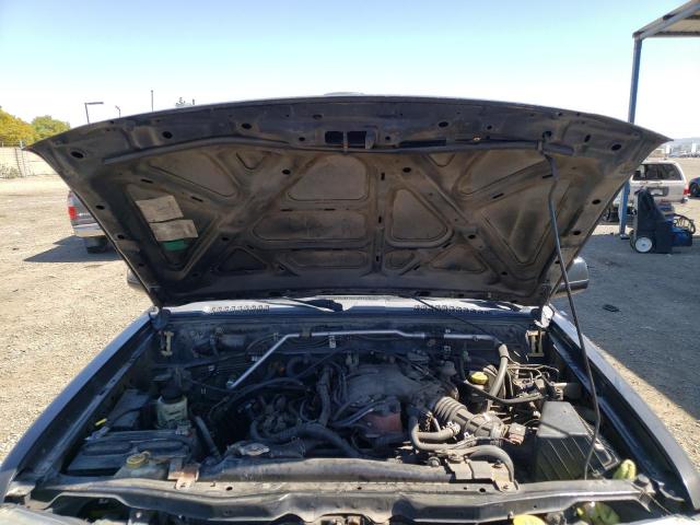 Photo 7 from auction – 2003 NISSAN FRONTIER C with VIN 1N6ED29X83C419137