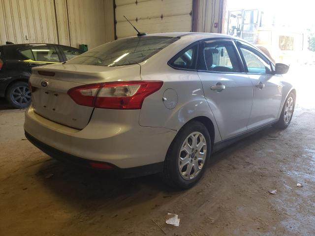 Foto 4 de la subasta – 2012 FORD FOCUS SE con VIN 1FAHP3F26CL297051