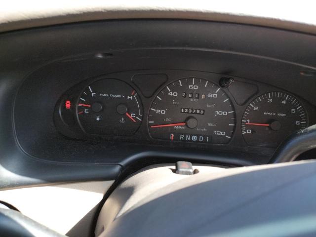 Photo 8 from auction – 2001 FORD TAURUS SES with VIN 1FAFP55U51A246400