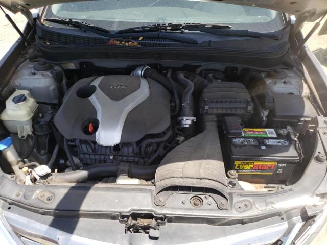 Photo 7 from auction – 2011 HYUNDAI SONATA SE with VIN 5NPEC4AB7BH246490