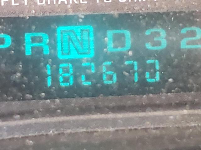 Photo 8 from auction – 2002 CHEVROLET AVALANCHE with VIN 3GNEK13T92G184338