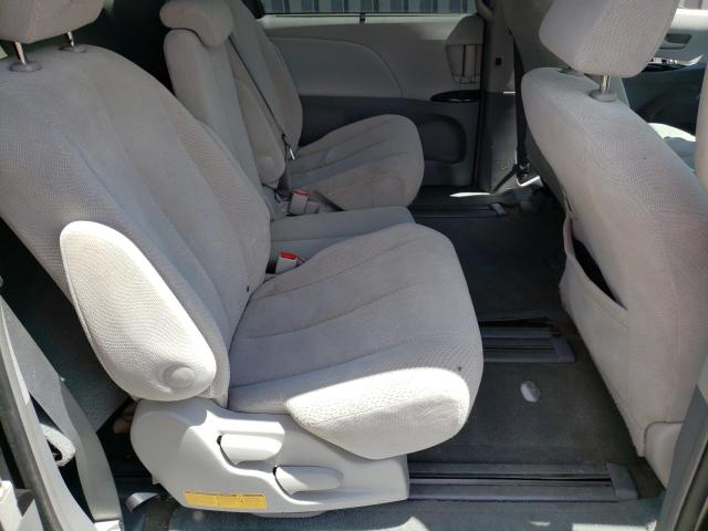 Photo 6 from auction – 2014 TOYOTA SIENNA LE with VIN 5TDKK3DC4ES416064