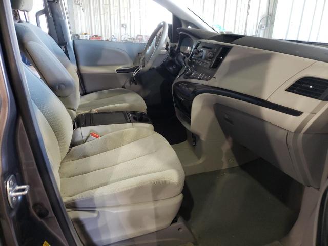 Photo 5 from auction – 2014 TOYOTA SIENNA LE with VIN 5TDKK3DCXES523782