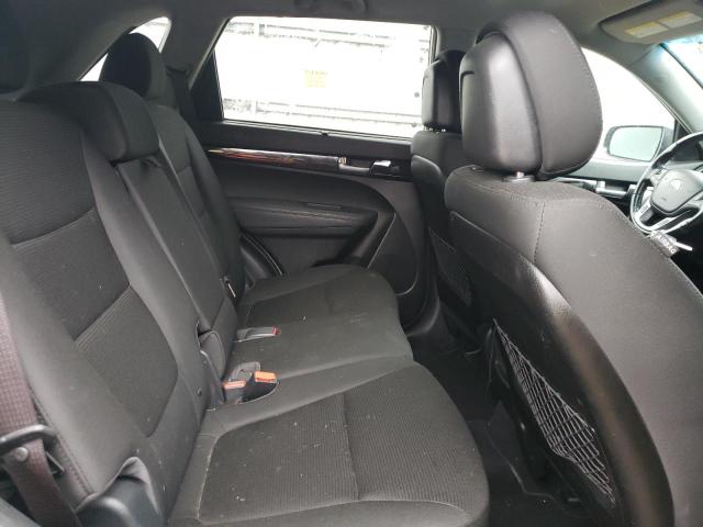 Photo 6 from auction – 2014 KIA SORENTO LX with VIN 5XYKT3A68EG523949