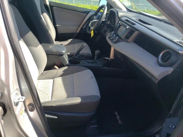 Photo 5 from auction – 2015 TOYOTA RAV4 LE with VIN JTMBFREV5FJ015452