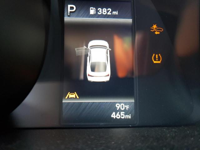 Photo 8 from auction – 2023 HYUNDAI ELANTRA with VIN 5NPLM4AG5PH087976