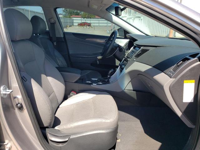 Photo 5 from auction – 2012 HYUNDAI SONATA HYB with VIN KMHEC4A4XCA061033