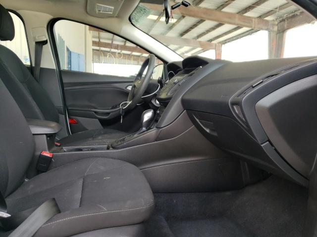 Photo 5 from auction – 2016 FORD FOCUS SE with VIN 1FADP3K2XGL283888