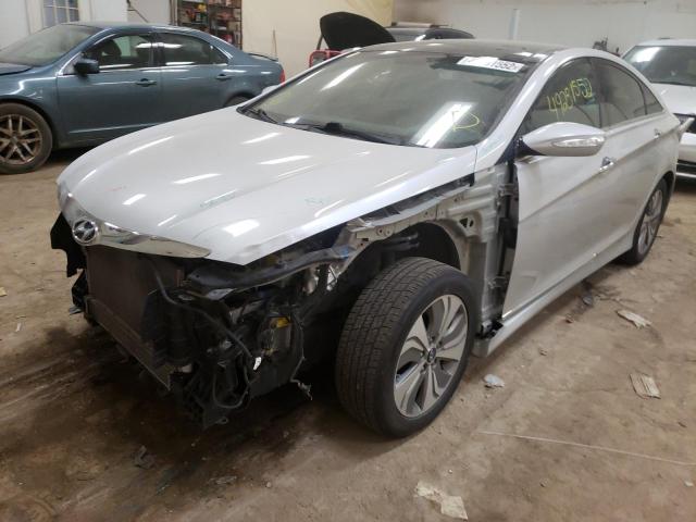 Photo 2 from auction – 2015 HYUNDAI SONATA HYB with VIN KMHEC4A40FA122023