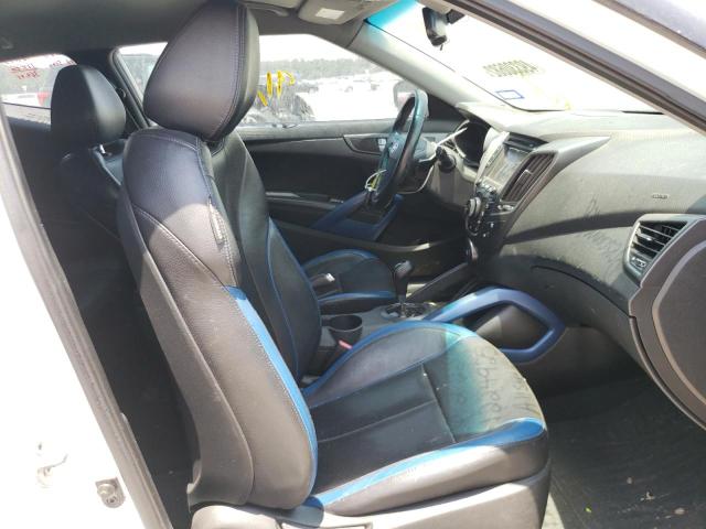 Photo 5 from auction – 2013 HYUNDAI VELOSTER T with VIN KMHTC6AE1DU130056