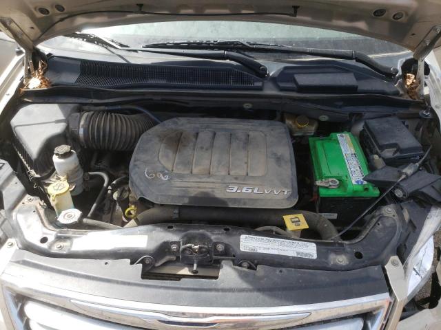 Photo 7 from auction – 2012 CHRYSLER TOWN & COU with VIN 2C4RC1CG1CR411074