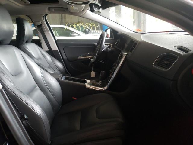Photo 5 from auction – 2011 VOLVO S60 T6 with VIN YV1902FH0B2014434