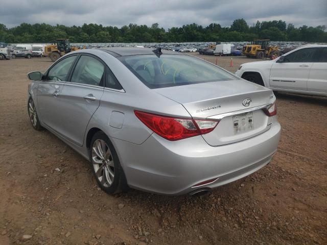 Фото 3 с аукциона – 2012 HYUNDAI SONATA SE с VIN 5NPEC4AB4CH451556