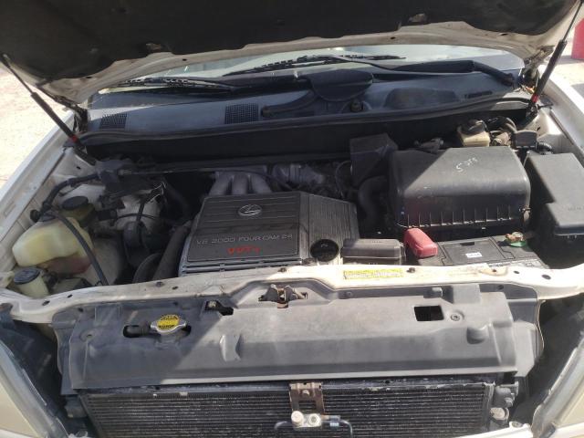 Photo 7 from auction – 2000 LEXUS RX 300 with VIN JT6HF10U4Y0137147