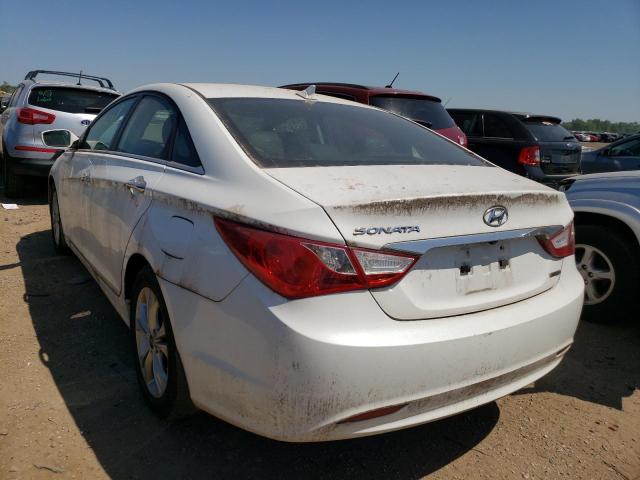 Photo 3 from auction – 2011 HYUNDAI SONATA SE with VIN 5NPEC4AC9BH102187