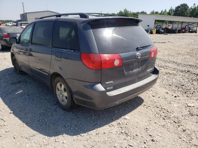 Photo 3 from auction – 2010 TOYOTA SIENNA CE with VIN 5TDKK4CC4AS322218
