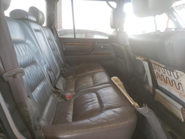 Photo 6 from auction – 2002 LEXUS LX 470 with VIN JTJHT00W323519993