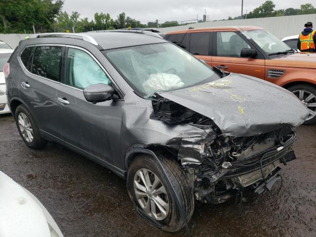 NISSAN ROGUE S 2015 with VIN KNMAT2MVXFP557396 - Photo from auction